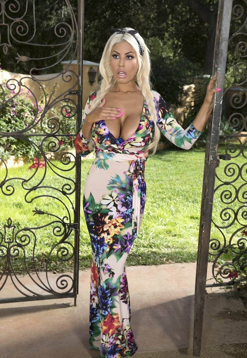 Инна, 25 лет, 3 размер груди